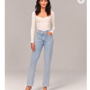 Abercrombie & Fitch Ultra High Rose 90s Straight Jean